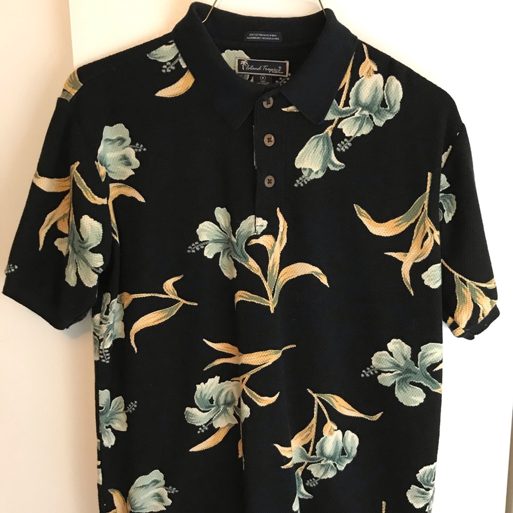 Island Tropics Hawaiian Print Golf Shirt - Medium